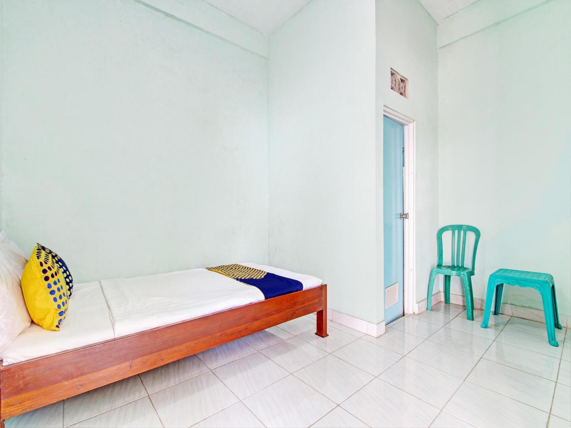 Spot On 93020 Rumah Singgah Ganjuran Бантул Екстер'єр фото