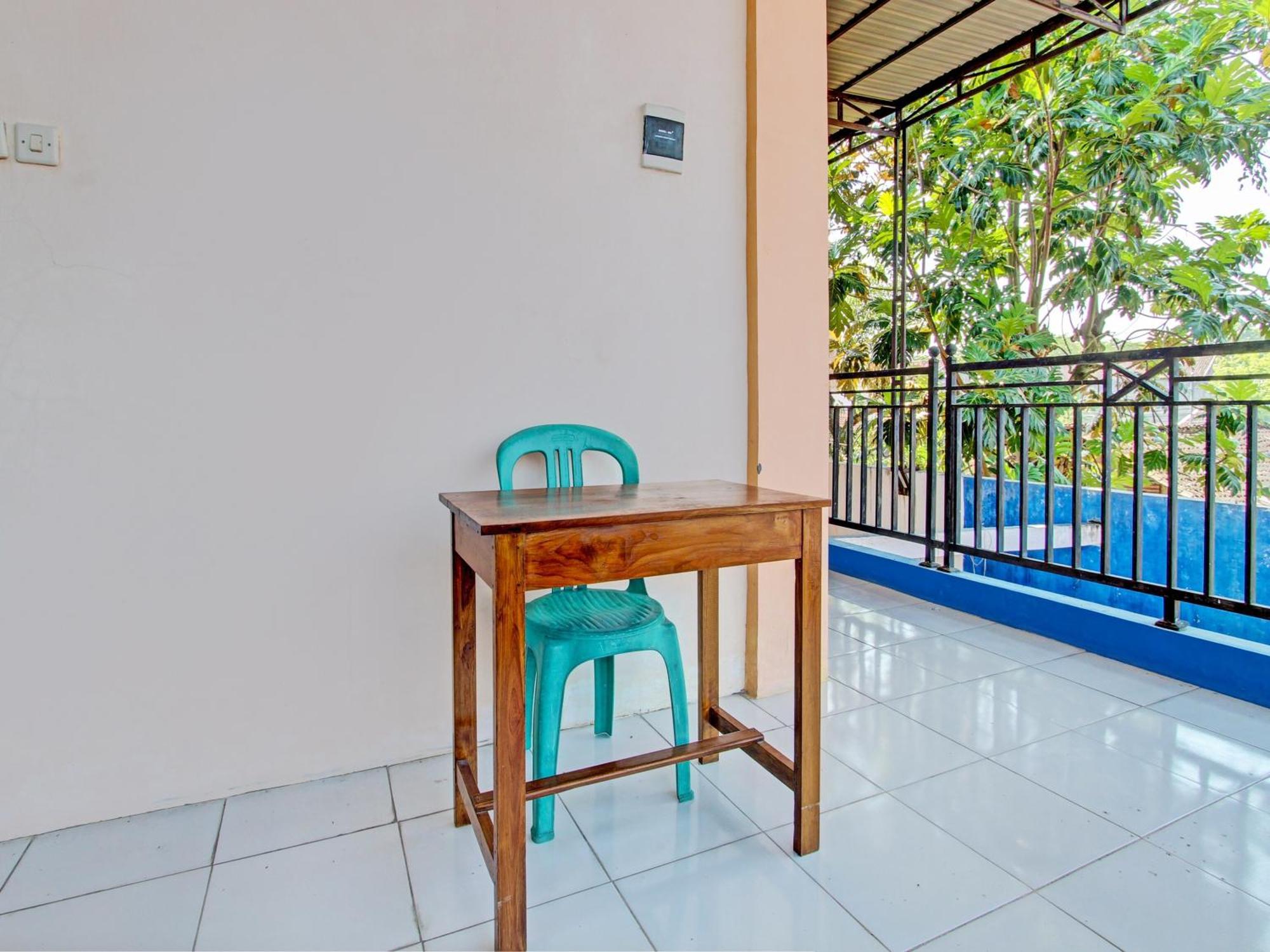 Spot On 93020 Rumah Singgah Ganjuran Бантул Екстер'єр фото