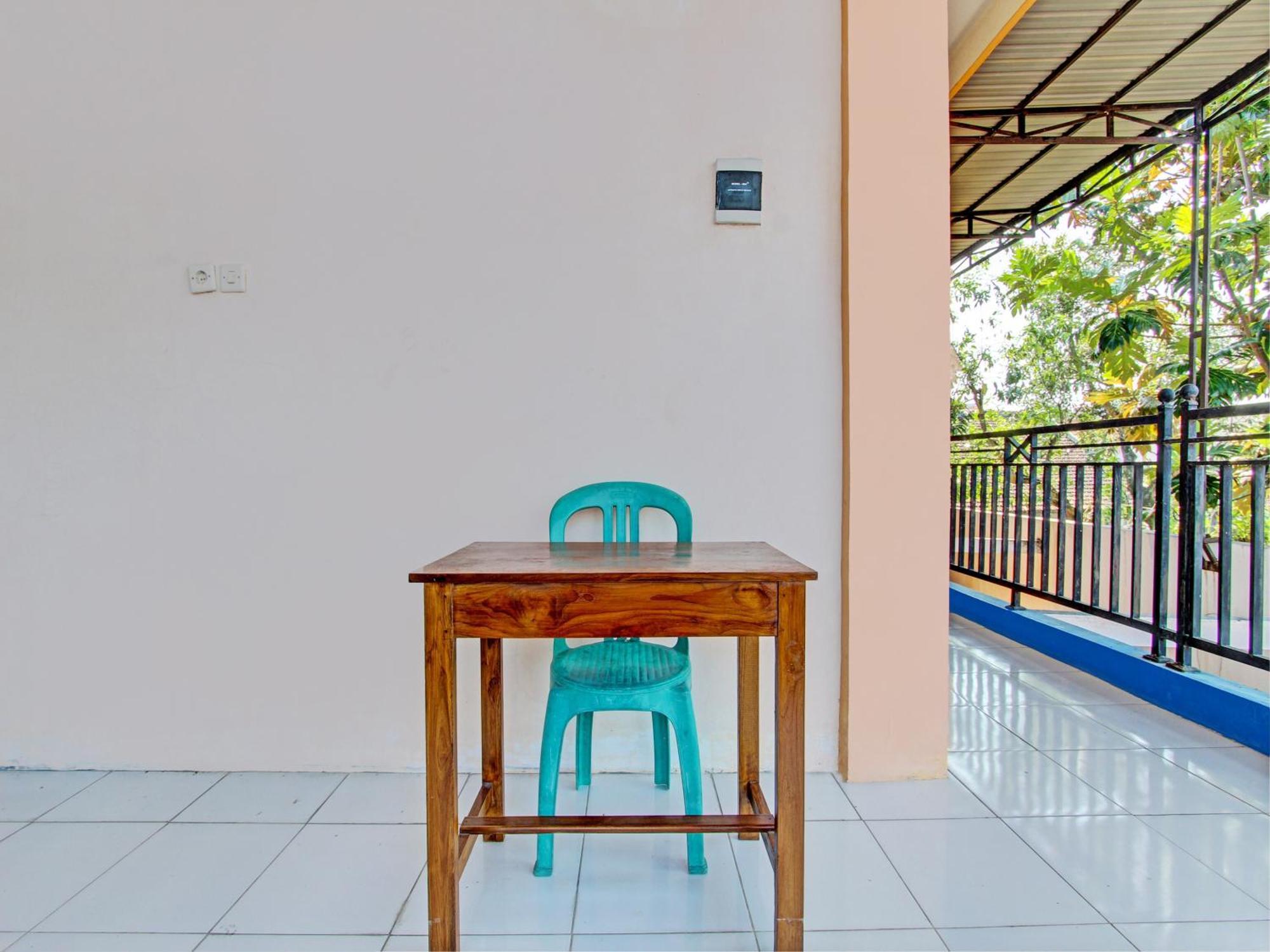 Spot On 93020 Rumah Singgah Ganjuran Бантул Екстер'єр фото